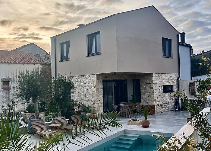 Holiday home Noemi *